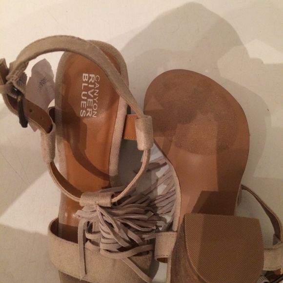 Canyon RRiver Blue beige suede fringe shoes 8 NEW - Picture 5 of 7